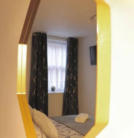 Priory Studio- New Apartment Inside The City Walls York Exterior photo